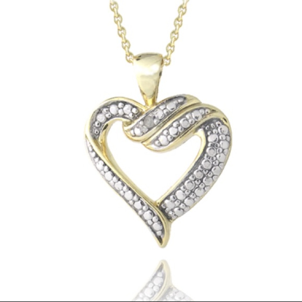 NWT Diamond accent necklace